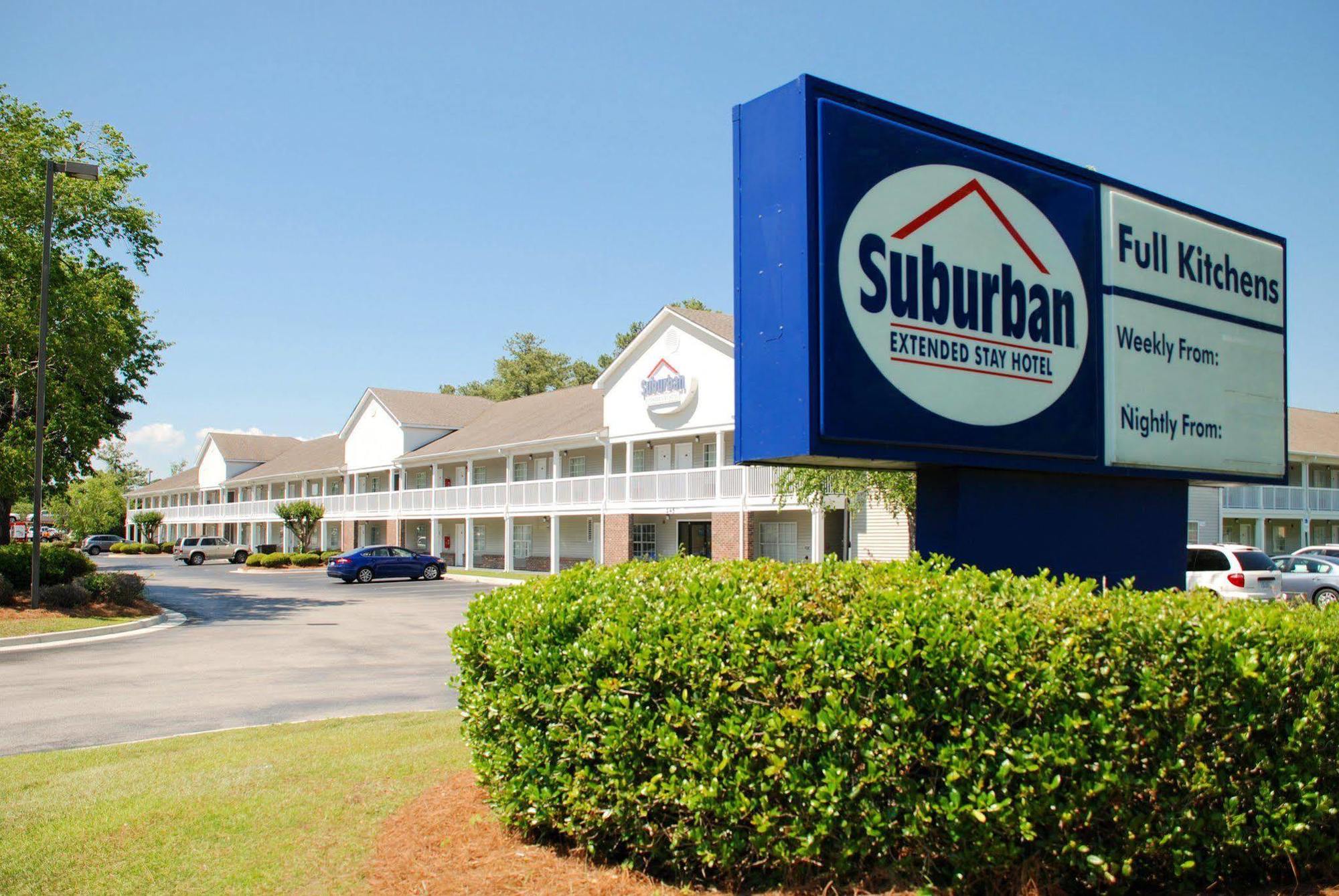 Suburban Studios Of Wilmington Exterior photo